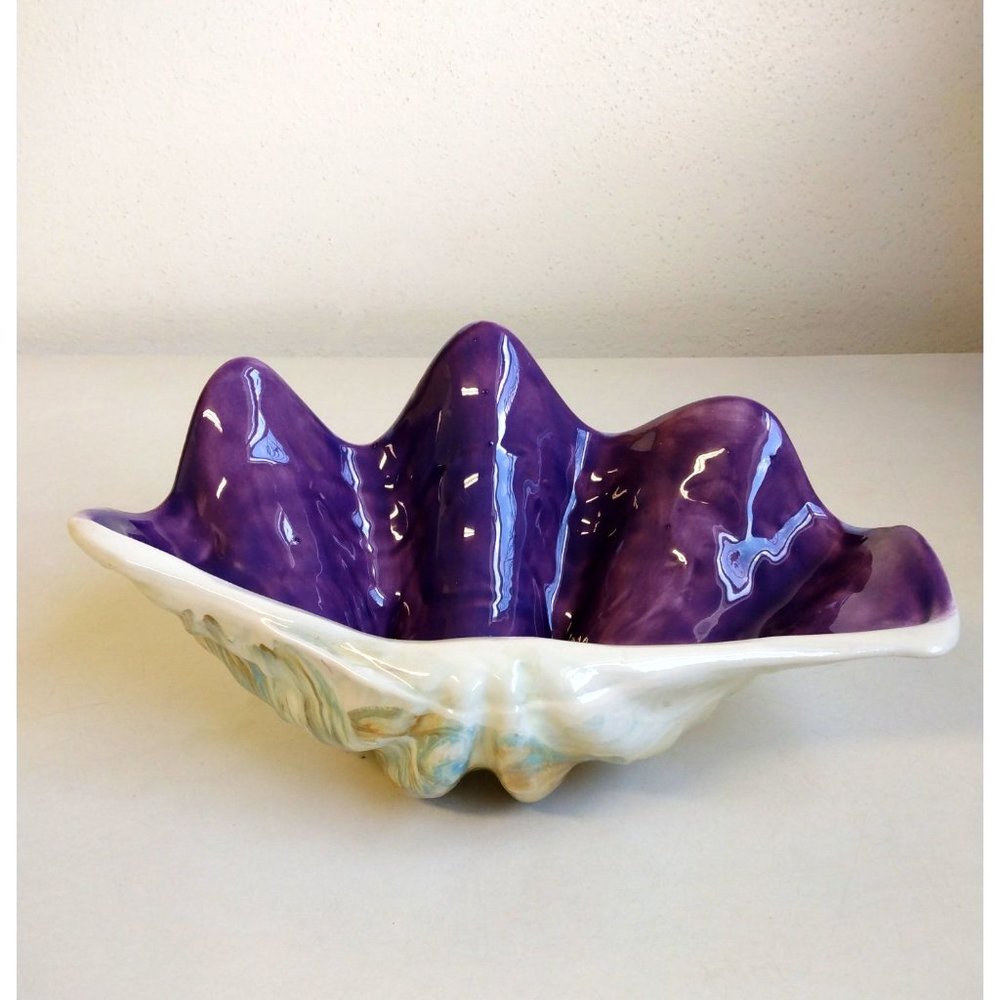Ceramic Decorative Footed Glossy Clam Shell Bowl